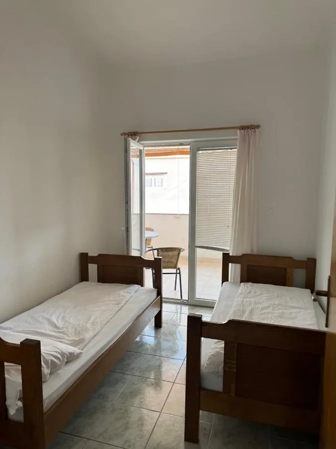Apartments Ruzica Near The Beach, Sabunike Privlaka  Croatia